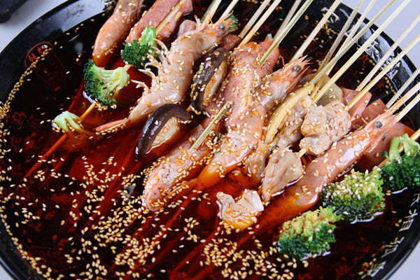 串串香店鋪怎么裝修呢